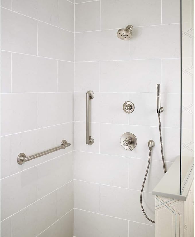 Delta Faucet 41818 Contemporary Grab Bar, 18-Inch, Chrome