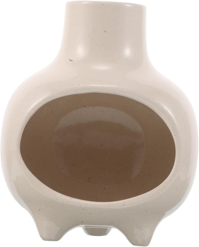 Minimalist Ceramic Santo Holder by CONGARTENO