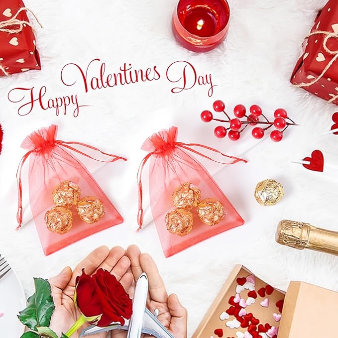 Hopttreely 100pcs Organza Bags, 4 x 4.72 inches Red Christmas Wedding Favors Christmas Gift Drawstring Bags Jewelry Pouches