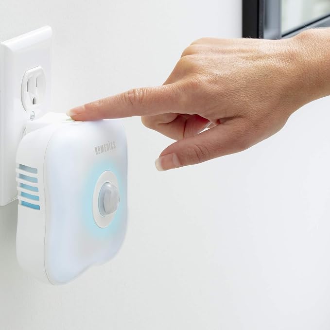 Homedics TotalClean Personal UV-C Plug-In Air Sanitizer – Small Air Purifier - Image 2