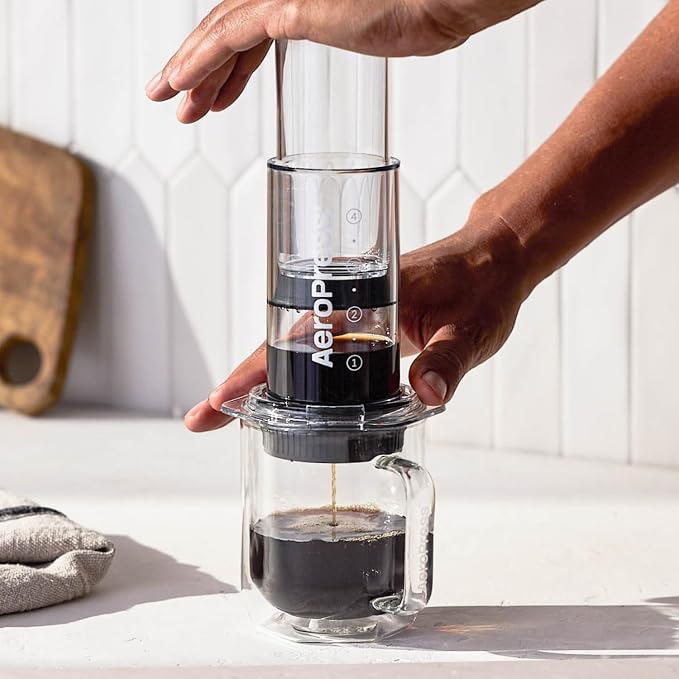 AeroPress Flow Control Filter Cap, Stops Drip - Image 2