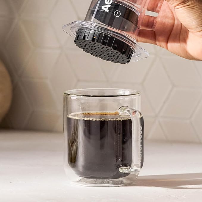 AeroPress Coffee Maker White Paper Micro-Filters, Compostable Coffee Filters - Image 7