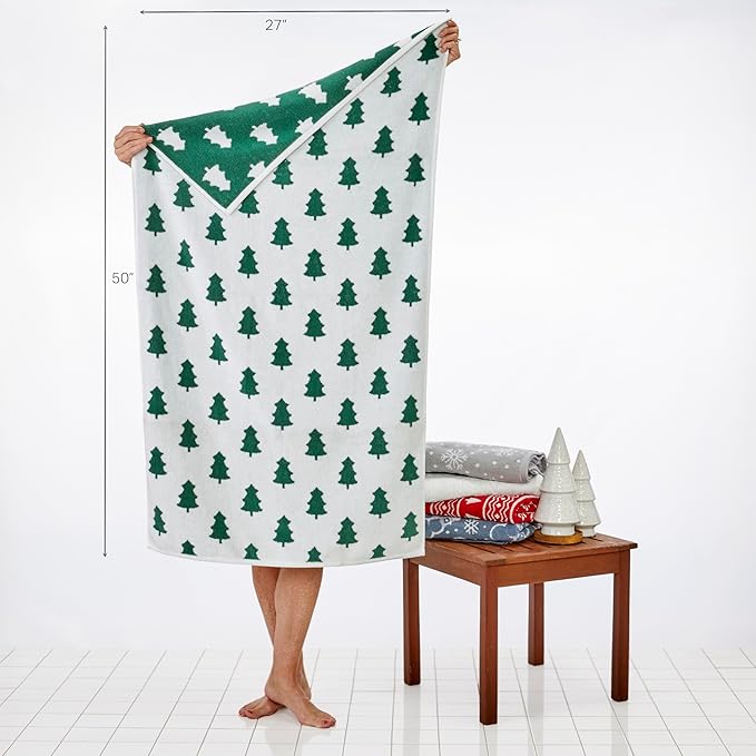 SKL Home Christmas/Winter Holiday Trees 100% Cotton Premium Bath Towel, 500 GSM, Soft & Absorbent, Reversible Jacquard, Decorative, Green/White