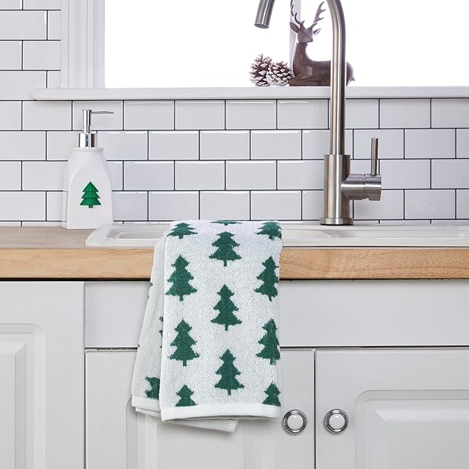 SKL Home Christmas/Winter Holiday Trees 100% Cotton Premium 2-Piece Hand Towel Set, 500 GSM, Reversible Jacquard, Soft & Absorbent, Decorative for Bath/Kitchen/Bar & Gift, Green/White
