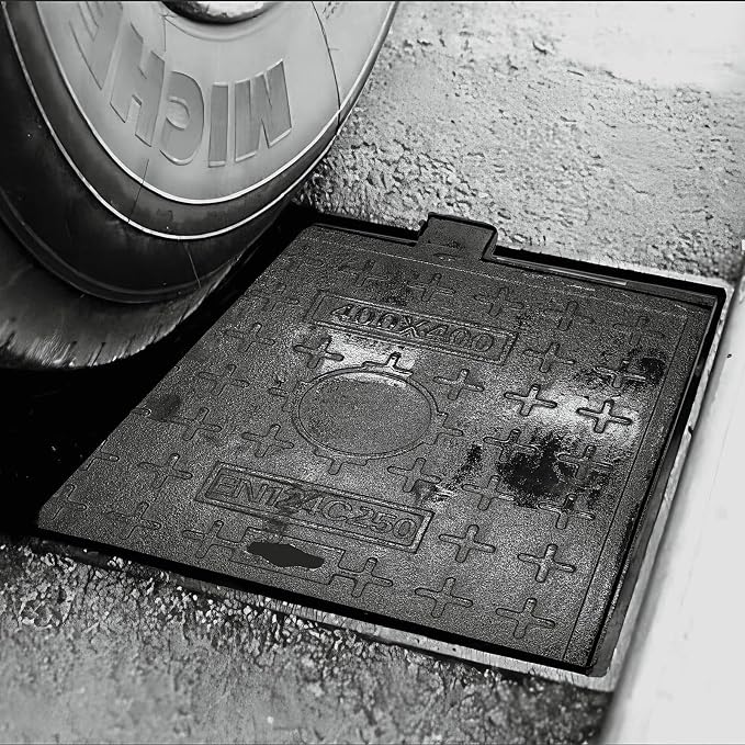 16x16 In Cast Iron Manhole Cover and Frame - Image 5