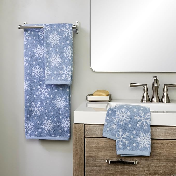 SKL Home Christmas/Winter Scattered Snowflakes 100% Cotton Premium Bath Towel, 500 GSM, Soft & Absorbent, Reversible Jacquard, Decorative, Blue/White